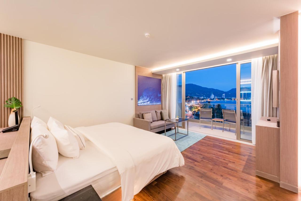 Oceanfront Beach Resort - Sha Extra Plus Patong Exterior foto Deluxe Ocean View Room
